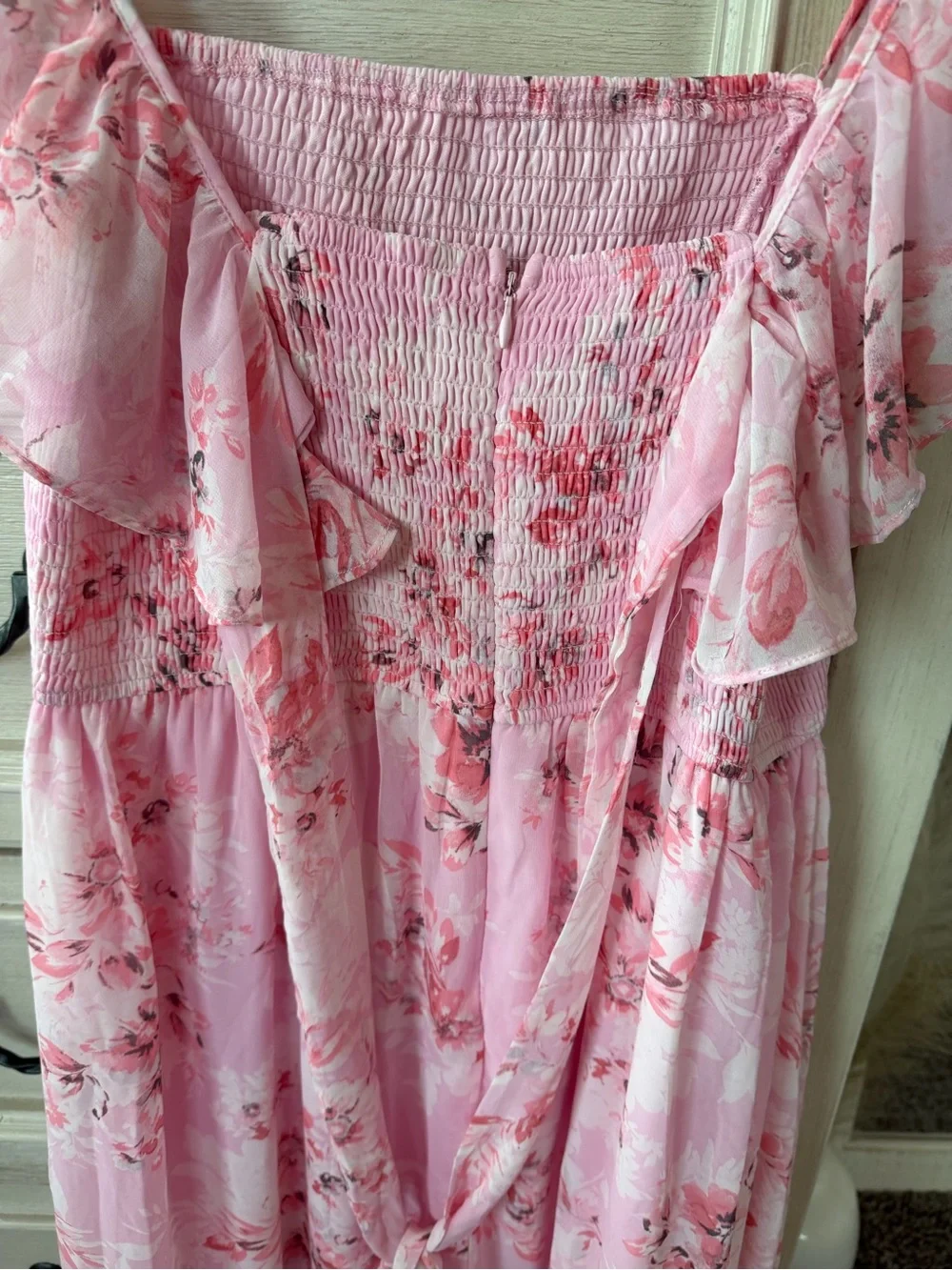 FRANCESCA’S Collections Pink Floral Maxi Dress with Ruffle Sleeves - Picture 3 of 7